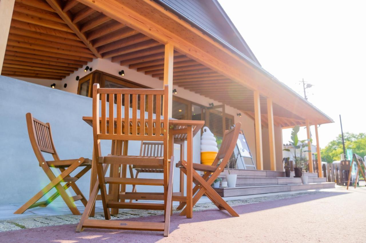Locomotion Coffee And Bed Tateyama  Exterior foto